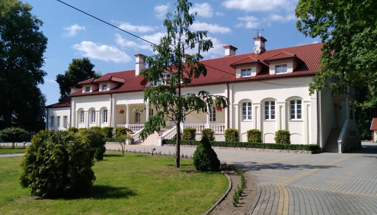 Dworek Wola Ociecka Екстериор снимка